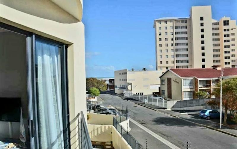 1 Bedroom Property for Sale in Strand South Western Cape